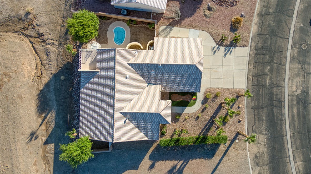 6136 S Bella Vista Drive