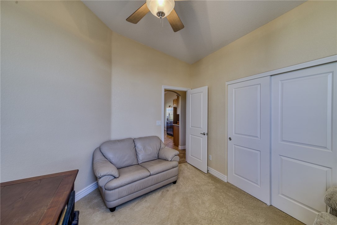 6136 S Bella Vista Drive