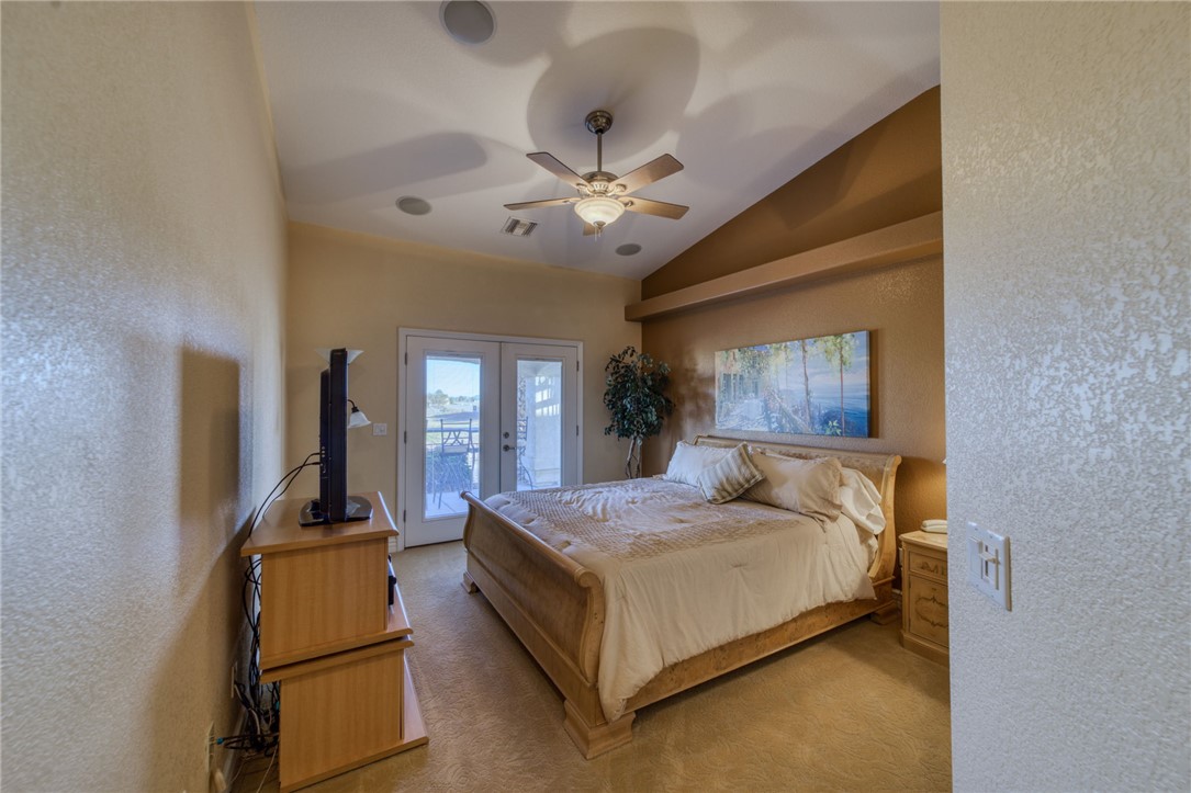 6136 S Bella Vista Drive