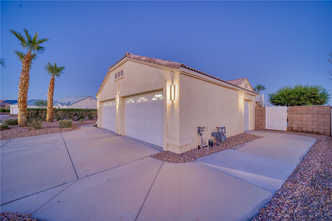 6136 S Bella Vista Drive