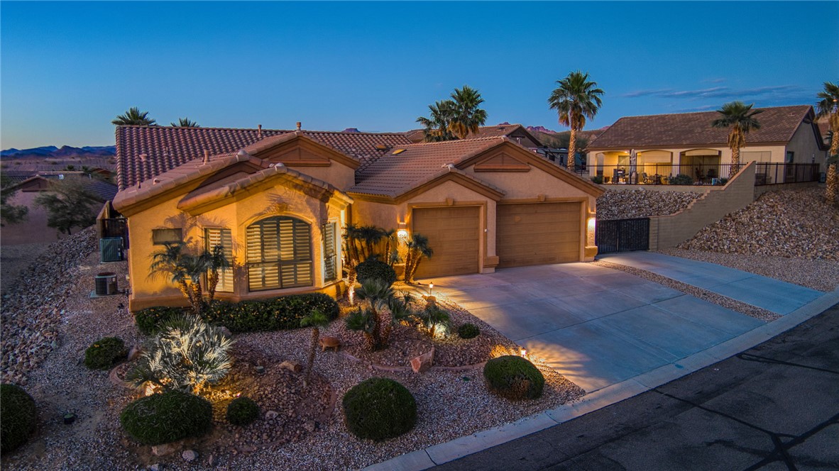 936 Talon Pointe Drive