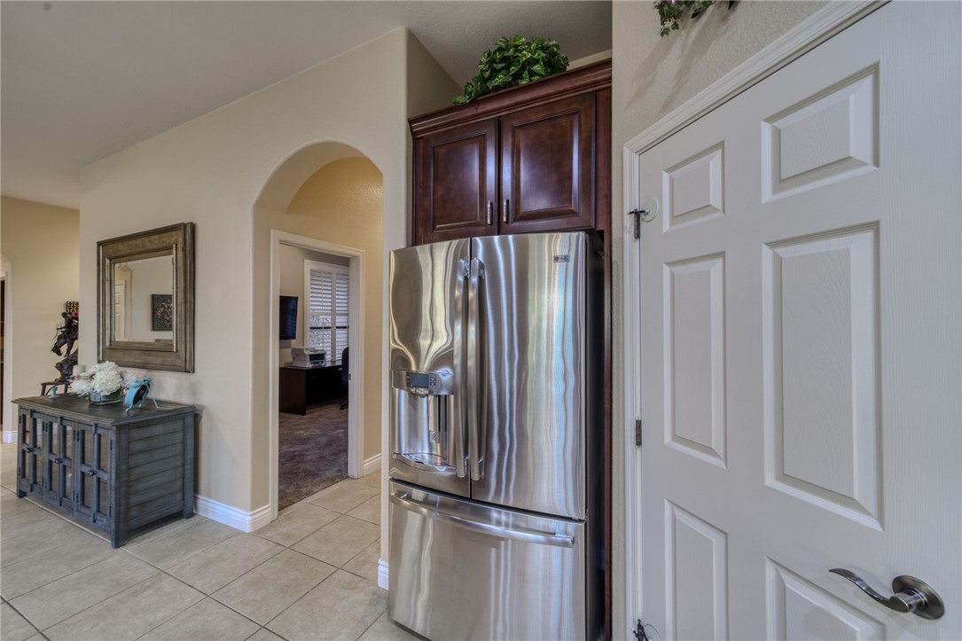 936 Talon Pointe Drive