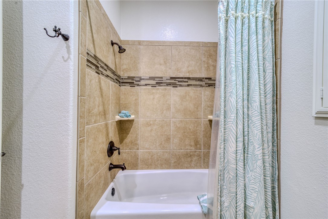 936 Talon Pointe Drive
