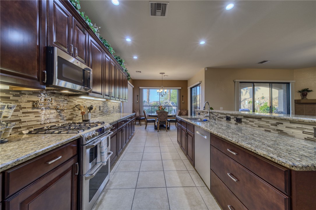 936 Talon Pointe Drive