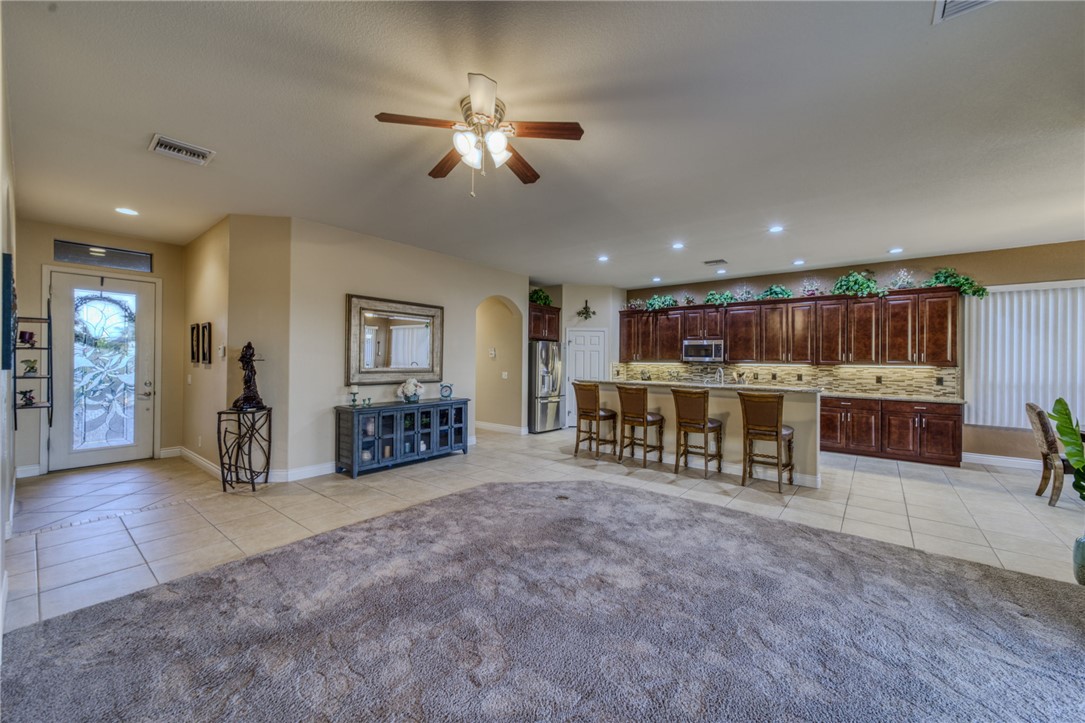 936 Talon Pointe Drive