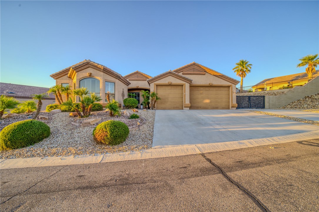 936 Talon Pointe Drive