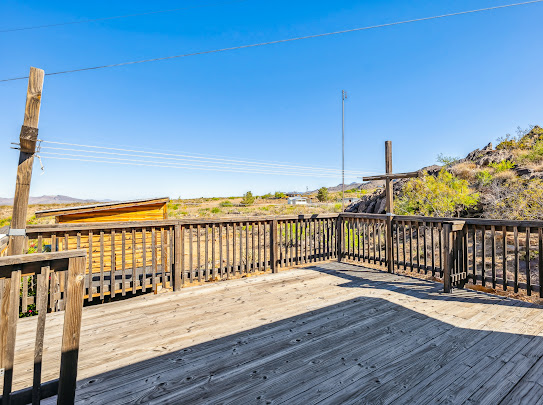 3485 Mountain Drive