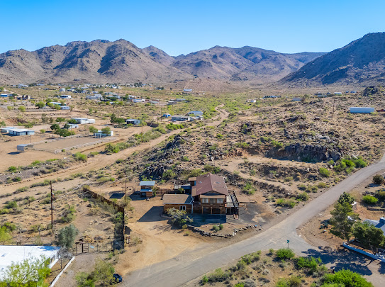 3485 Mountain Drive