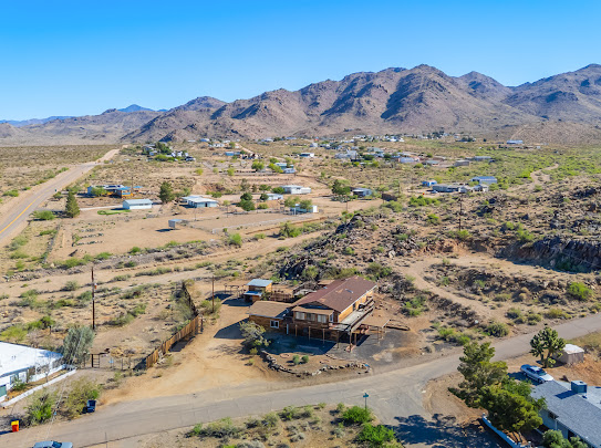 3485 Mountain Drive
