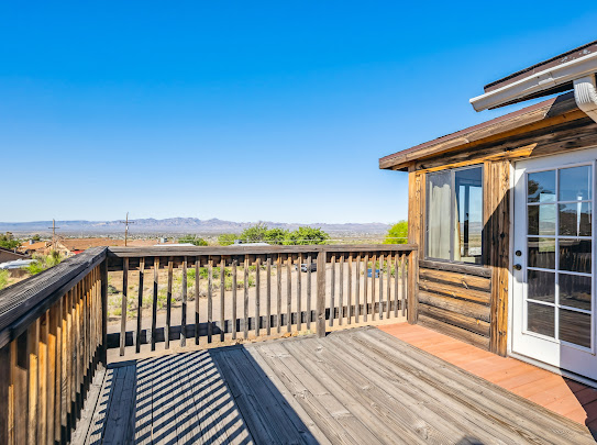 3485 Mountain Drive