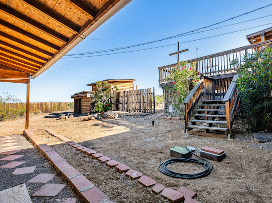 3485 Mountain Drive