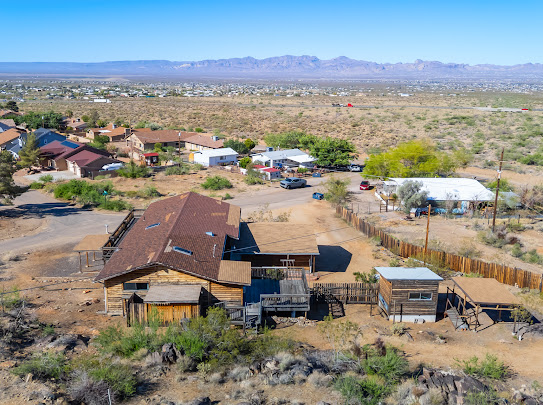 3485 Mountain Drive