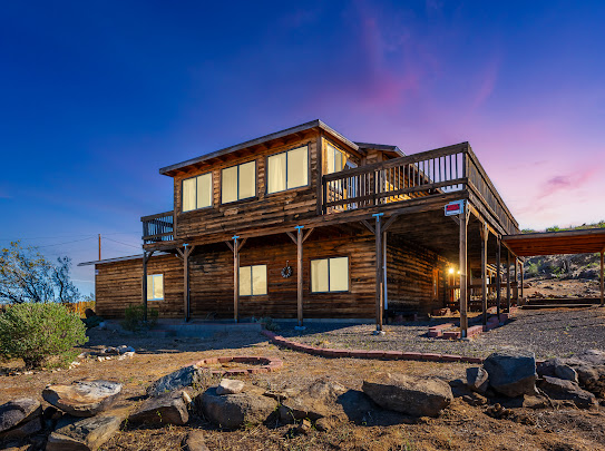 3485 Mountain Drive