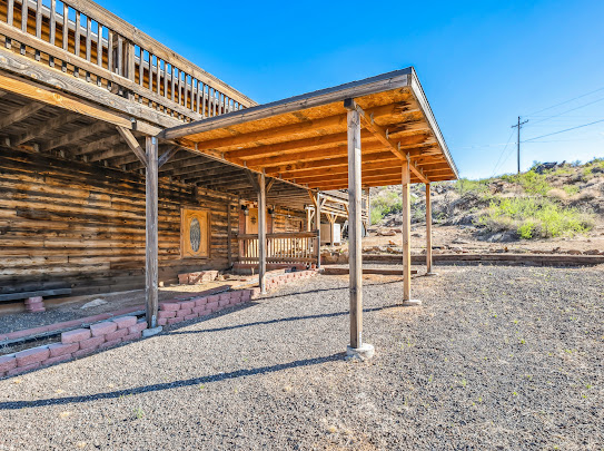 3485 Mountain Drive