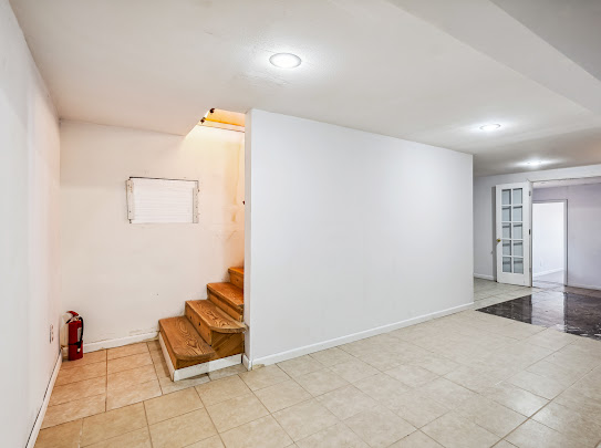 3485 Mountain Drive