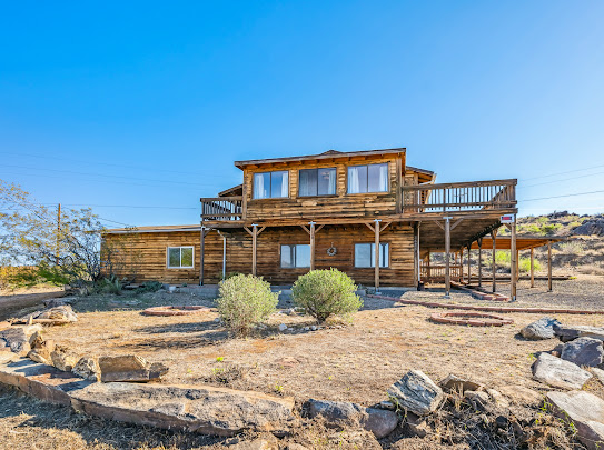 3485 Mountain Drive
