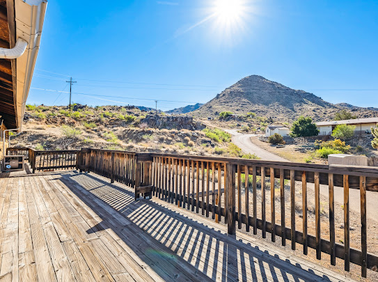 3485 Mountain Drive