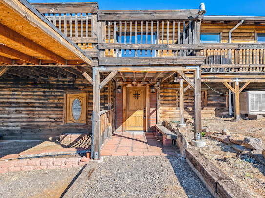 3485 Mountain Drive