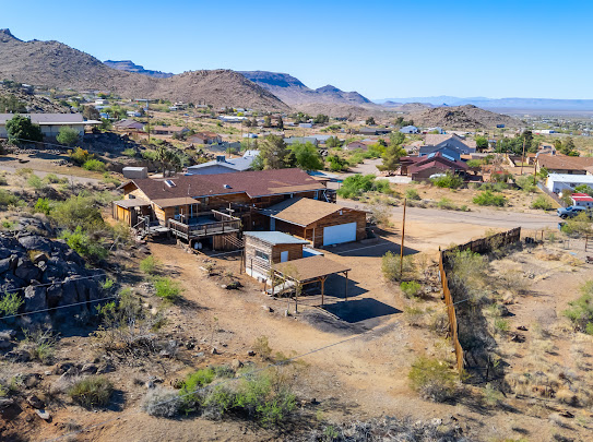 3485 Mountain Drive