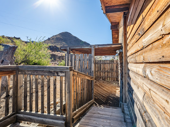 3485 Mountain Drive