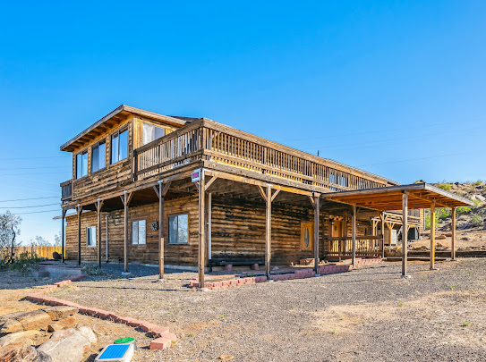 3485 Mountain Drive