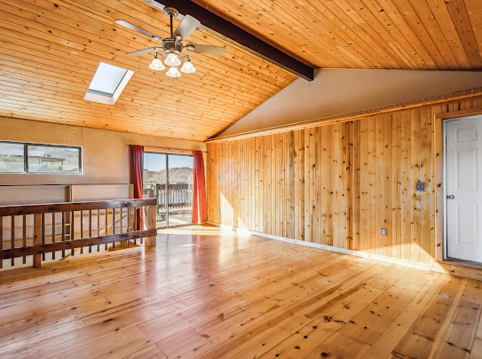 3485 Mountain Drive