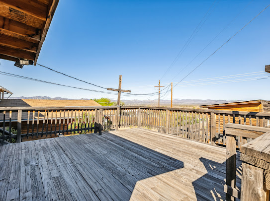 3485 Mountain Drive