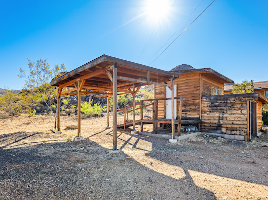 3485 Mountain Drive