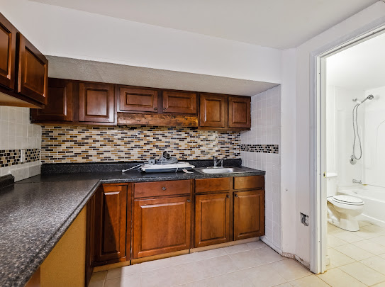 3485 Mountain Drive