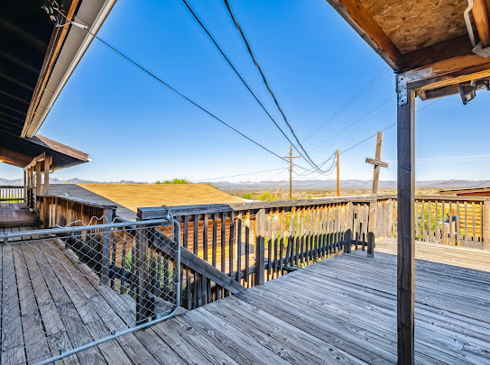 3485 Mountain Drive