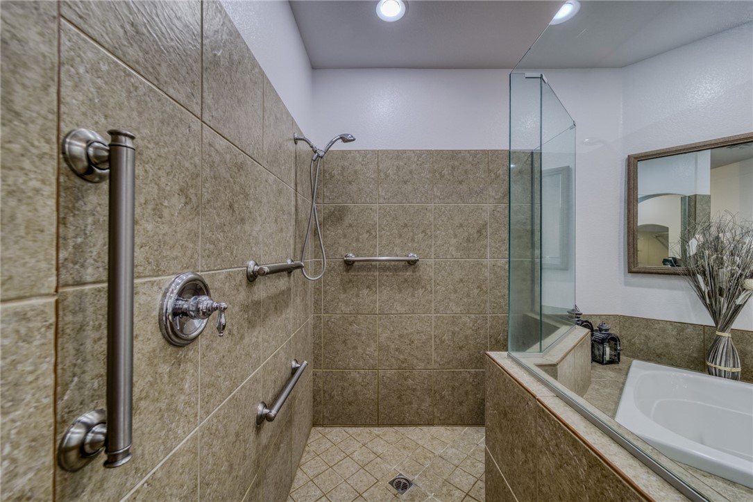 3575 McCormick Boulevard F-103