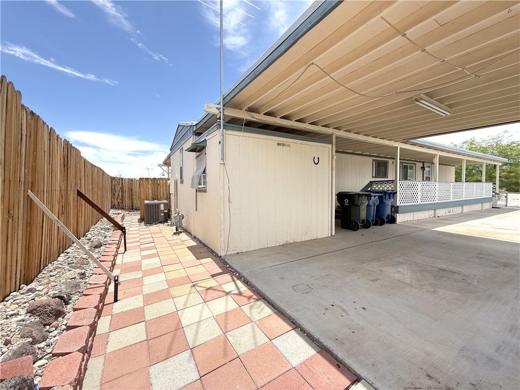 1622 Yale Drive