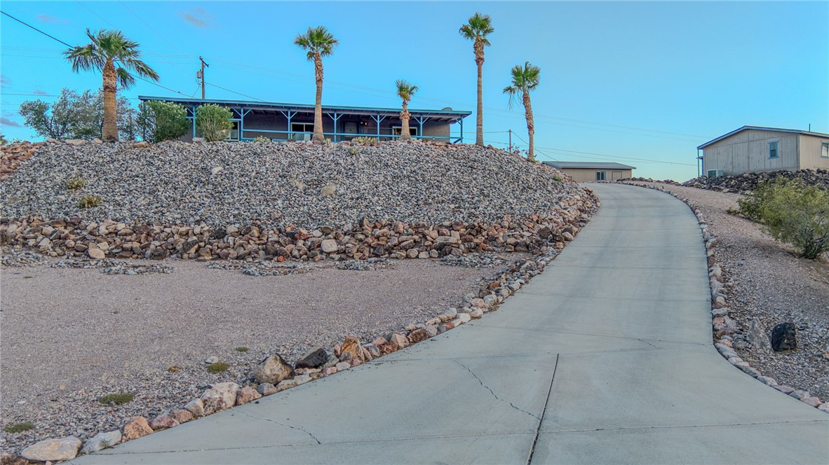 4128 La Mesa