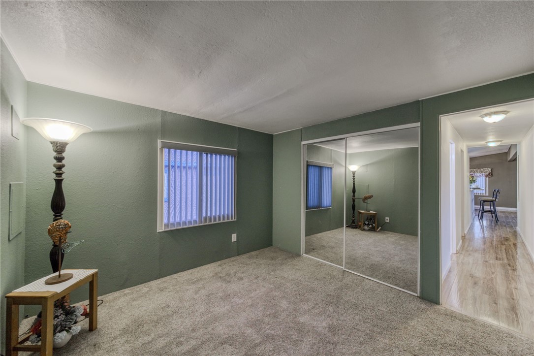 4128 La Mesa