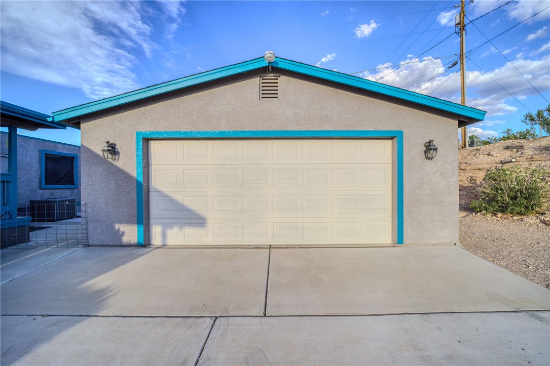 4128 La Mesa