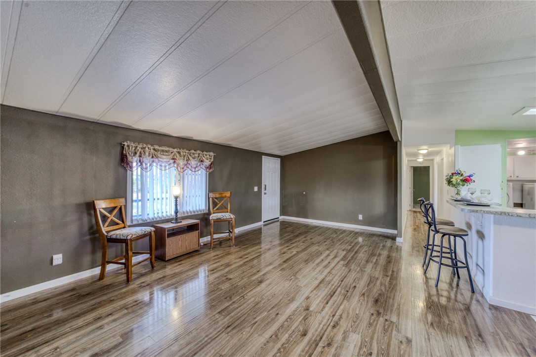 4128 La Mesa
