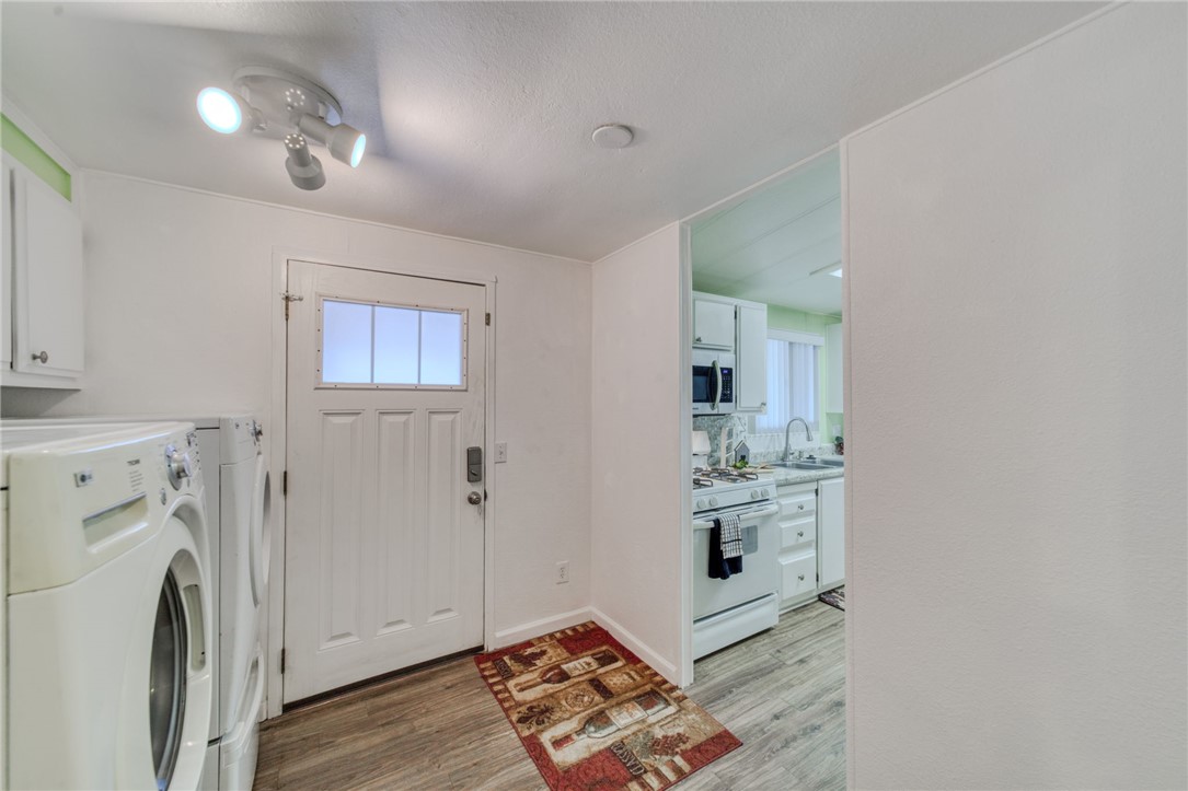 4128 La Mesa