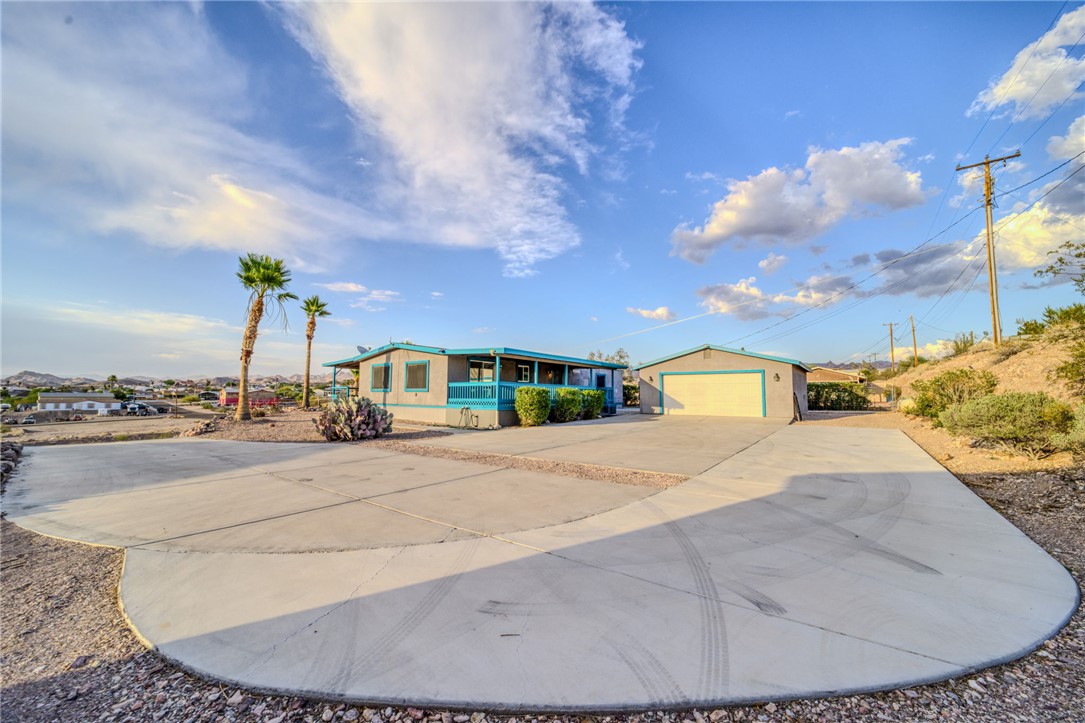 4128 La Mesa