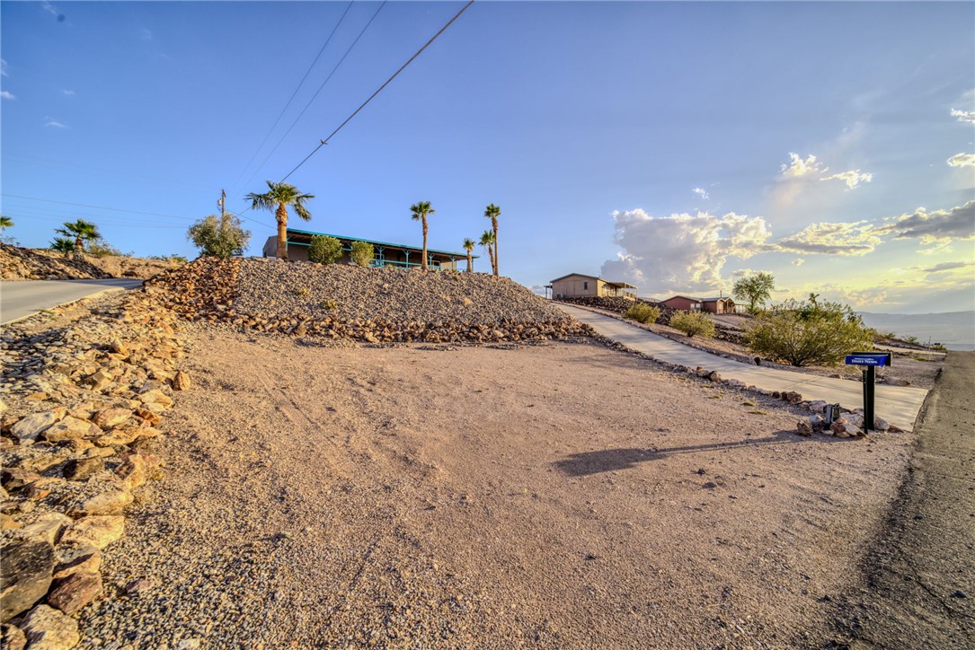 4128 La Mesa