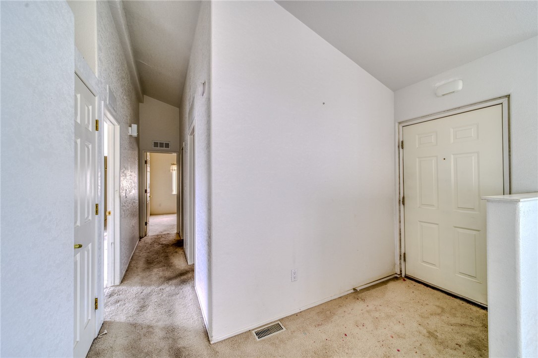 2612 E Sunrise Vista Boulevard
