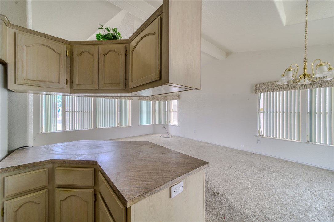 2612 E Sunrise Vista Boulevard