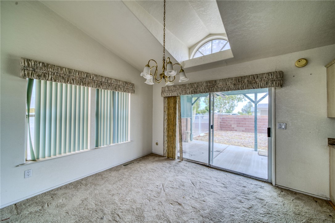 2612 E Sunrise Vista Boulevard