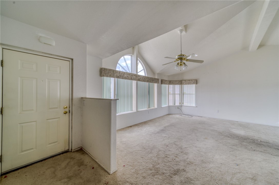 2612 E Sunrise Vista Boulevard