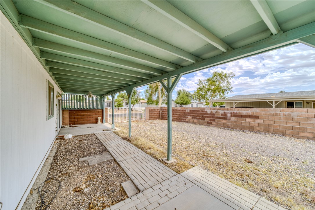 2612 E Sunrise Vista Boulevard