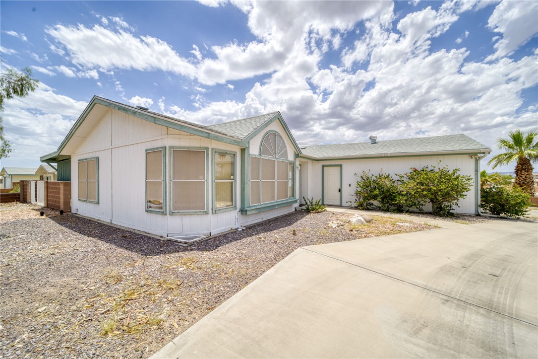 2612 E Sunrise Vista Boulevard