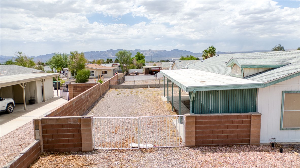 2612 E Sunrise Vista Boulevard