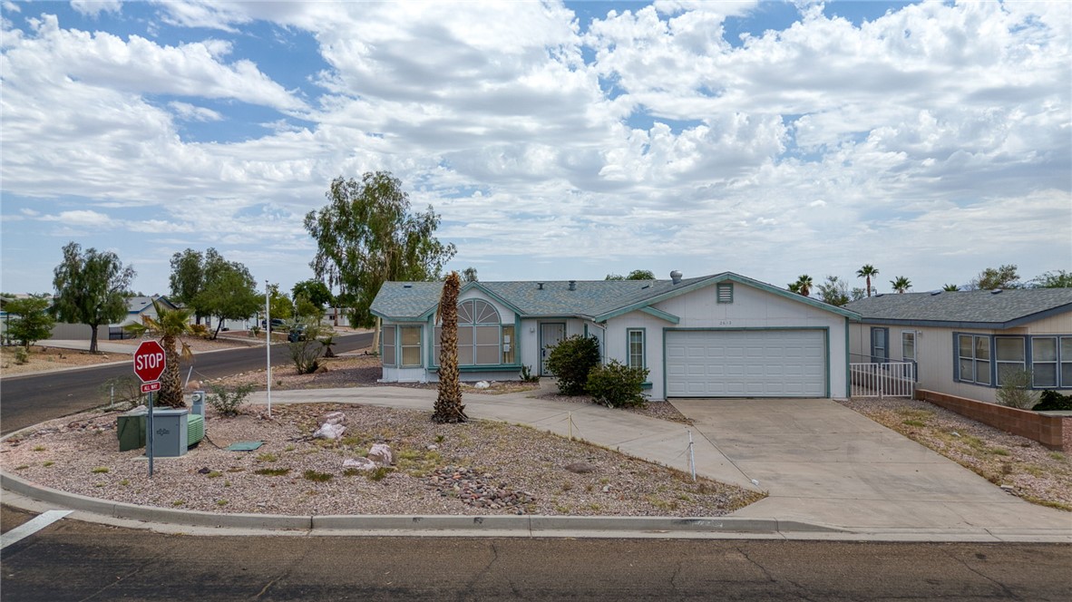 2612 E Sunrise Vista Boulevard
