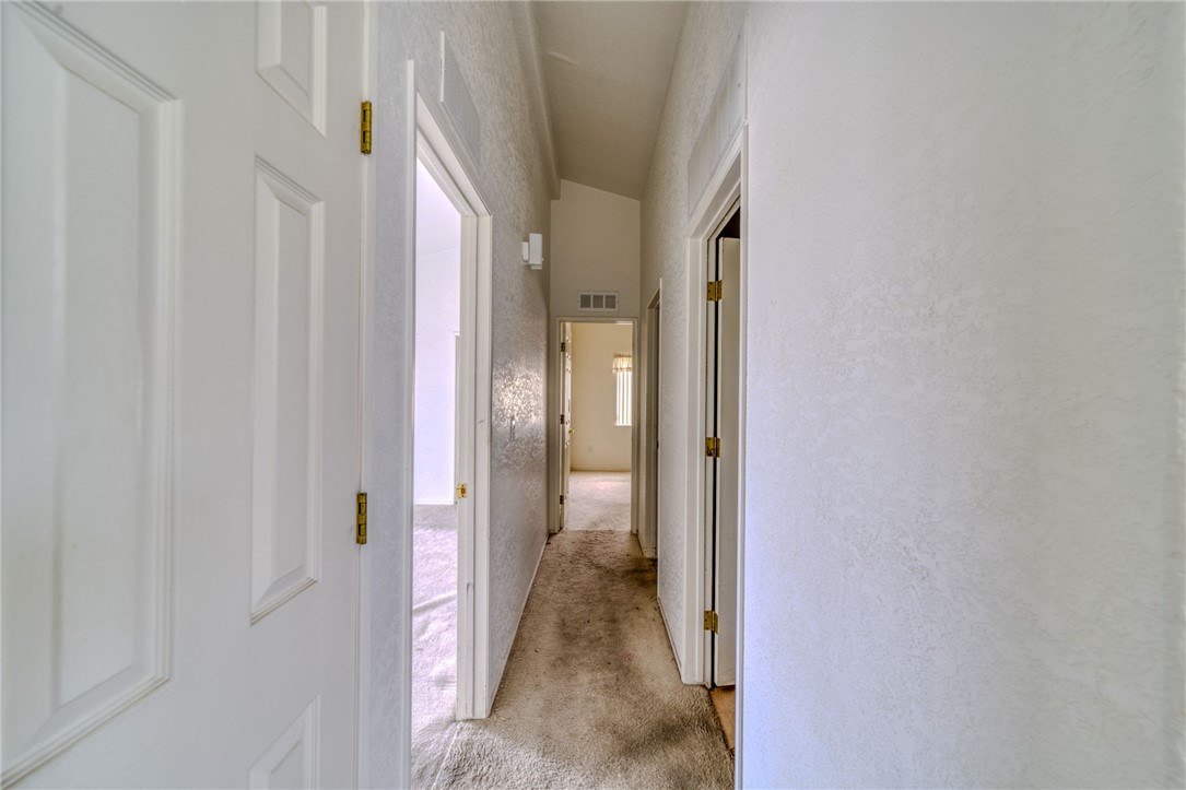 2612 E Sunrise Vista Boulevard