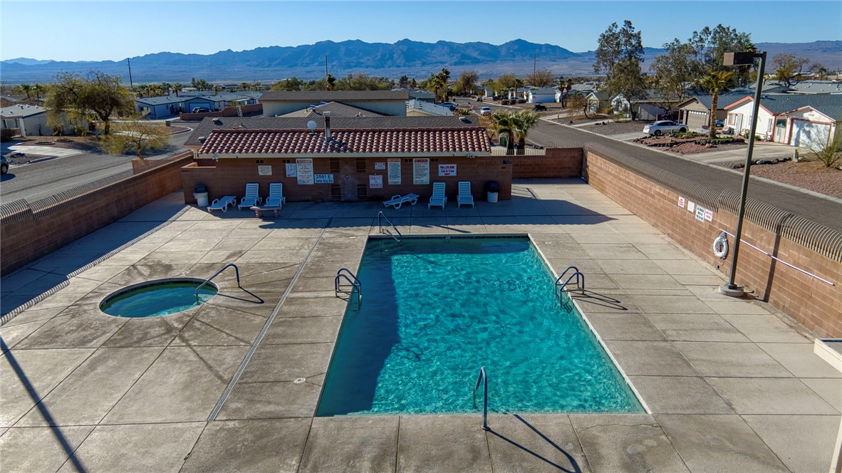 2612 E Sunrise Vista Boulevard
