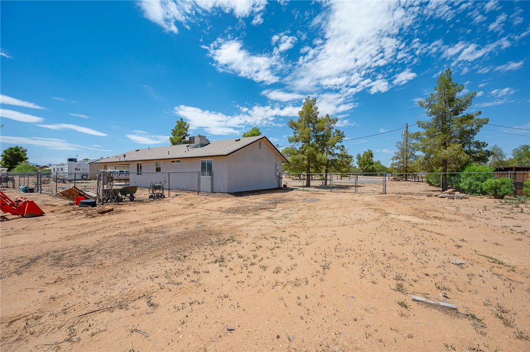 5592 W Tonto Road